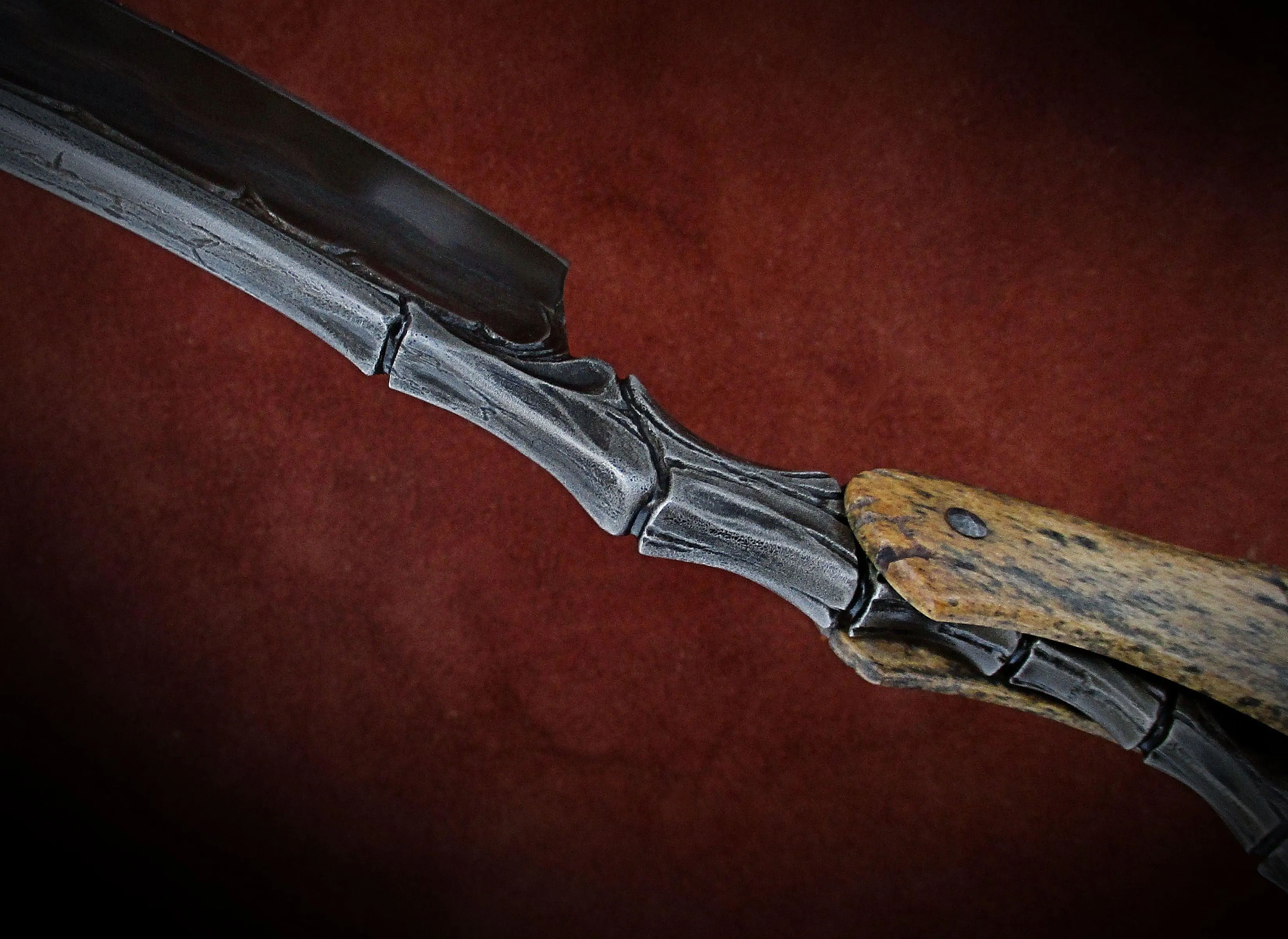 Dylan Farnham Fossil Wal - rus Bone Handle Custom Straight Razor